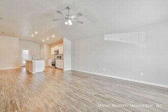 2012 Kenwood Ave in Lubbock, TX - Building Photo - Building Photo