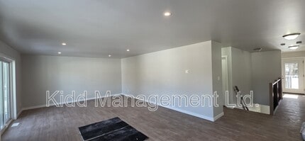 3854 Glendale Dr in Prince George, BC - Building Photo - Building Photo