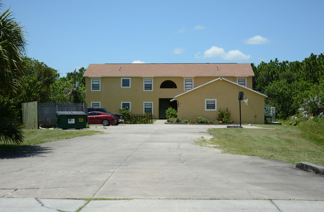 440 Mercury Ave SE in Palm Bay, FL - Building Photo - Building Photo