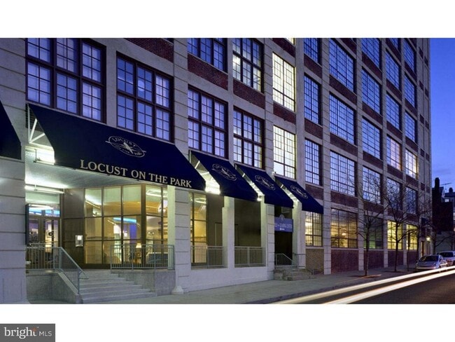 201 S 25th St in Philadelphia, PA - Building Photo - Building Photo