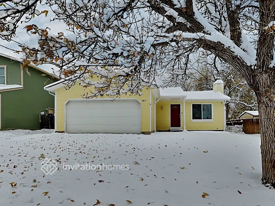 1857 S Fundy Way in Aurora, CO - Building Photo