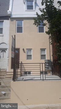 2132 N Franklin St photo'