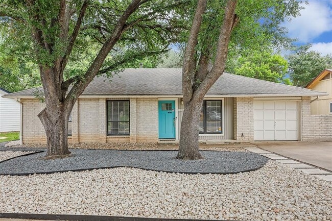 property at 307 Thistlewood Dr