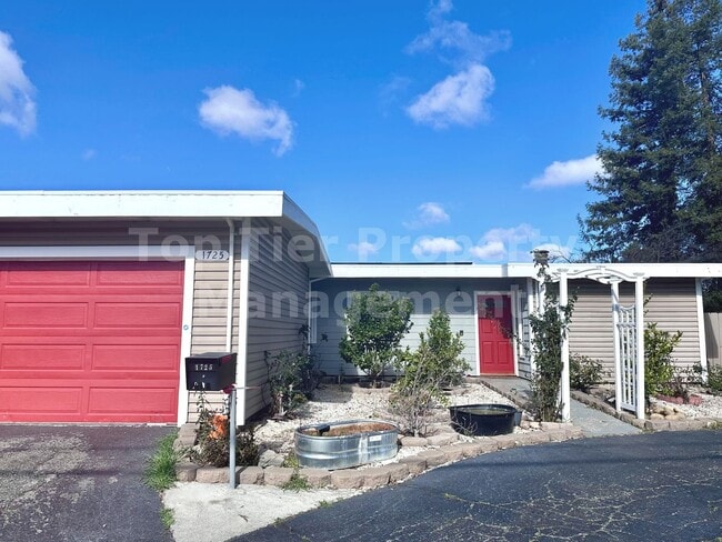 1725 David Ave in Concord, CA - Building Photo - Building Photo