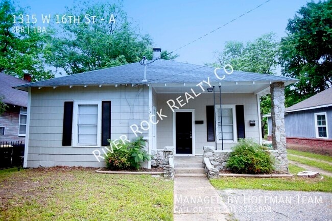 1315 W 16th St
