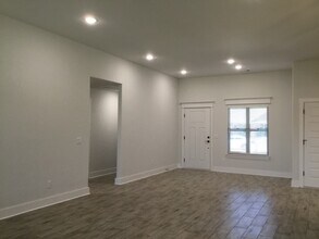 231 Palm St in Centerton, AR - Building Photo - Building Photo