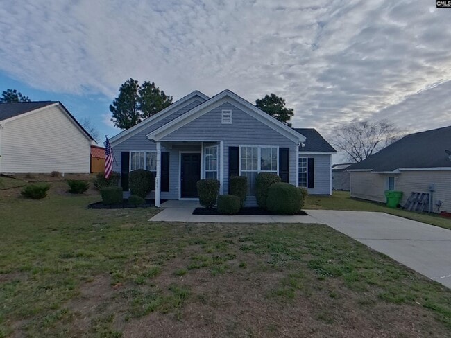 property at 255 Legend Oaks Dr