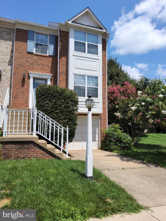 8612 Sanderling Dr in Manassas, VA - Building Photo - Building Photo
