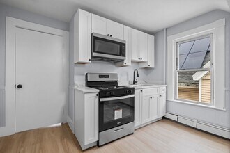 48 Hamilton Ave in Lynn, MA - Building Photo - Building Photo