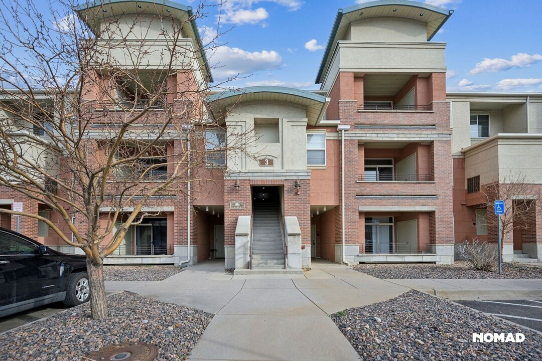 4100 Albion St in Denver, CO - Building Photo