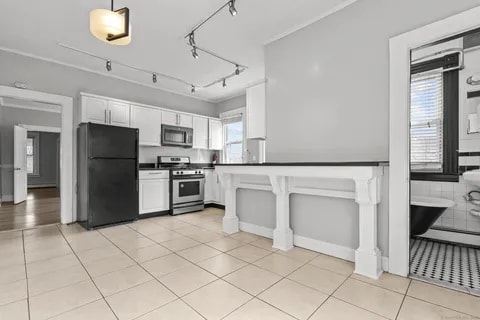 37 Julius St in Hartford, CT - Building Photo - Building Photo