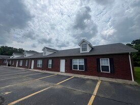 2014 N Willow Ave, Unit D1 in Cookeville, TN - Building Photo