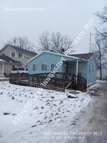 1124 W Bergin Ave in Flint, MI - Building Photo