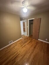1436 Berrywood Ln in Flint, MI - Building Photo - Building Photo
