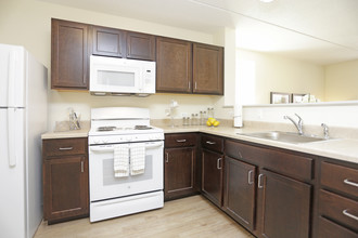 Midway Pointe Senior Residences in Chicago, IL - Building Photo - Interior Photo