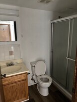 104 N 27th St in Belleville, IL - Building Photo