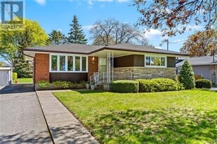 78 Leaside Dr in St Catharines, ON - Building Photo