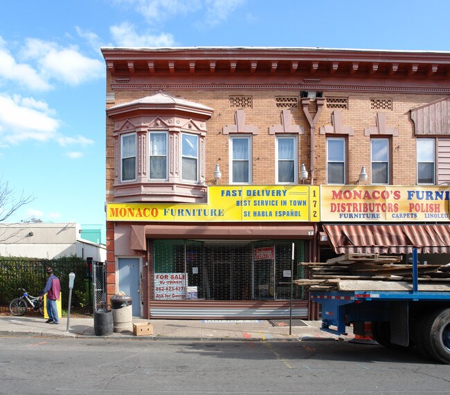 174 Market St in Passaic, NJ - Building Photo - Building Photo