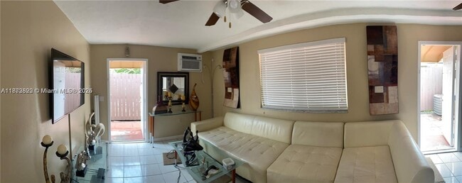 2761 SW 31st Ct in Miami, FL - Building Photo - Building Photo