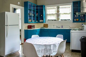 7814 S Claiborne Ave, Unit 7814 in New Orleans, LA - Building Photo - Building Photo