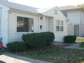 105 E Locust St, Unit B