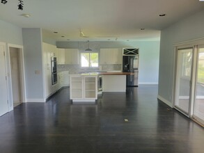 7624 River Blvd in Pasco, WA - Building Photo - Building Photo