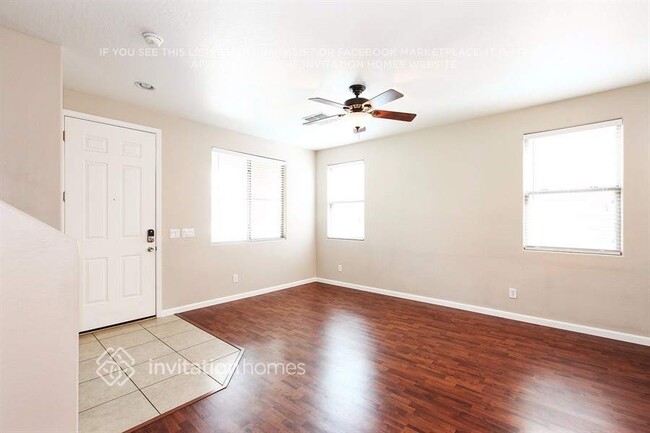 3915 S Napa Ln in Gilbert, AZ - Foto de edificio - Building Photo