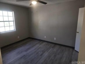 501 W 12th Ave in Pine Bluff, AR - Foto de edificio - Building Photo