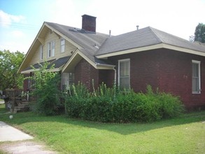 1923-1925 McCalla Ave in Knoxville, TN - Foto de edificio - Building Photo