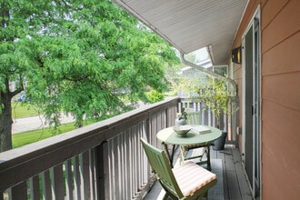 Pheasant Ridge in Madison, WI - Building Photo - Building Photo