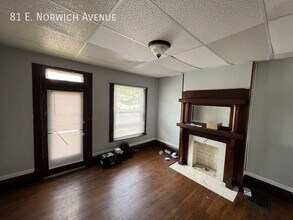 81 E Norwich Ave in Columbus, OH - Building Photo - Building Photo
