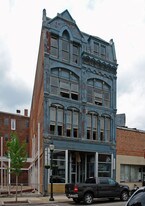 842 Monmouth St in Newport, KY - Building Photo