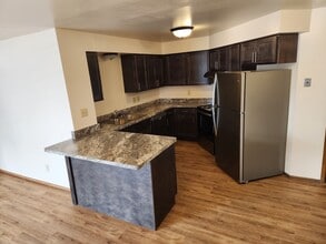 N64W24124 Main St in Sussex, WI - Building Photo - Building Photo