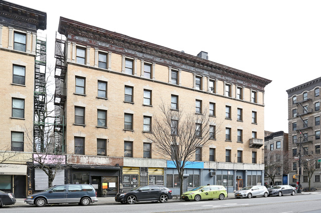1661-1669 Amsterdam Ave in New York, NY - Foto de edificio - Building Photo
