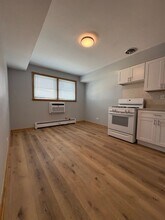 4934 Harold Ave in Schiller Park, IL - Building Photo - Building Photo