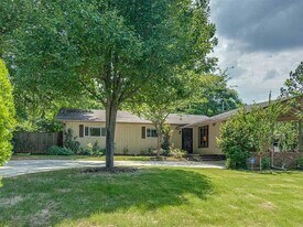 1584 Arcadia St in Memphis, TN - Building Photo