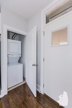 2211 N Leavitt St in Chicago, IL - Building Photo - Building Photo