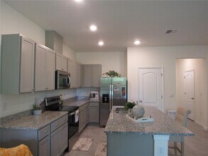 1193 Lido Dr in Howey In The Hills, FL - Building Photo - Building Photo