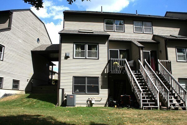 23 Highfield Rd in Charlton, MA - Building Photo - Building Photo