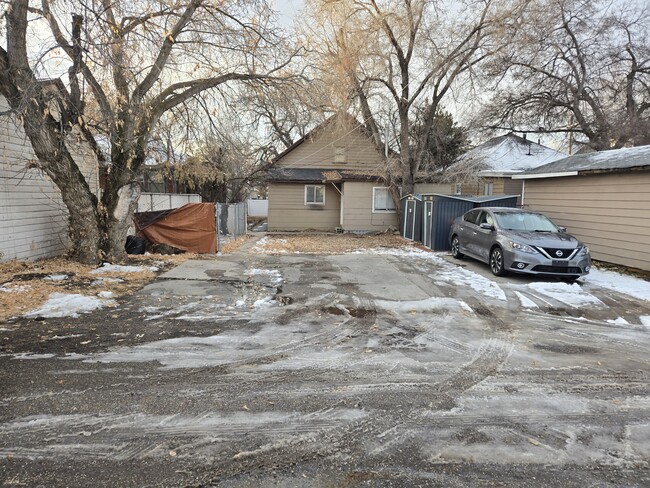 2050 Monroe Blvd, Unit #3 in Ogden, UT - Building Photo - Building Photo