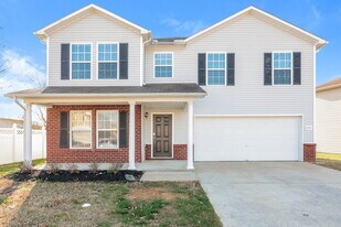 5576 Dory Dr in Nashville, TN - Building Photo