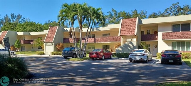 3151 N Course Ln in Pompano Beach, FL - Building Photo - Building Photo