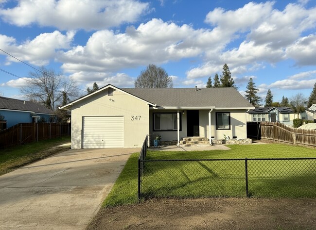 347 Joseph Rd in Manteca, CA - Building Photo - Building Photo
