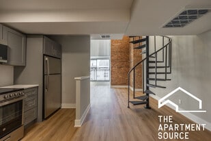 1223 N La Salle Dr, Unit 3C in Chicago, IL - Building Photo