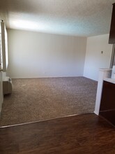 10635 Colima Rd in Whittier, CA - Building Photo - Building Photo