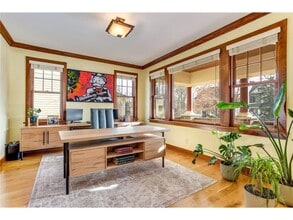 2012 W Laurel Ave in Minneapolis, MN - Building Photo - Building Photo