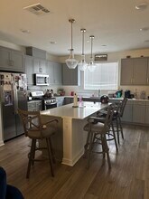 5474 Shorefront Dr in San Diego, CA - Building Photo - Building Photo