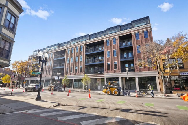 3924 N Lincoln Ave in Chicago, IL - Building Photo