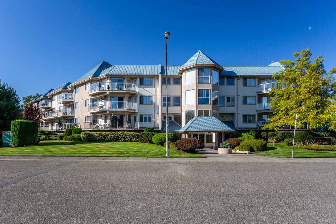 The Sapphire in Chilliwack, BC - Building Photo