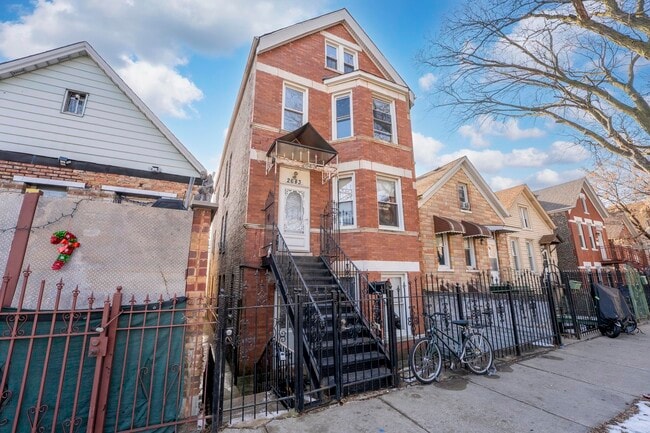 2643 W 21st Pl in Chicago, IL - Building Photo - Building Photo